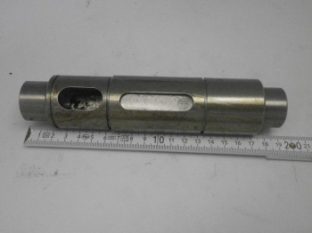 Вал DDE VP125-H эксцентрика (3002010-2) (Валы)