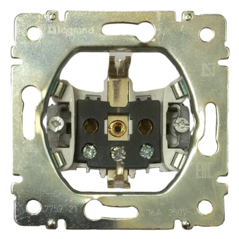 Розетка Legrand Galea Life с заземлением с винтовыми клеммами