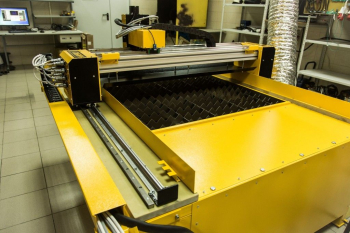 Станок плазменной резки с ЧПУ Сибирь АРМ 2000х3000