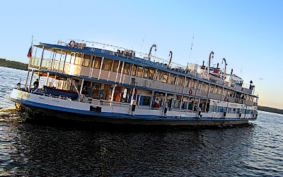 Медведев поручил провести тотальную проверку всех пассажирских транспортных средств