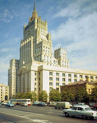 Здание МИДа на Смоленской площади