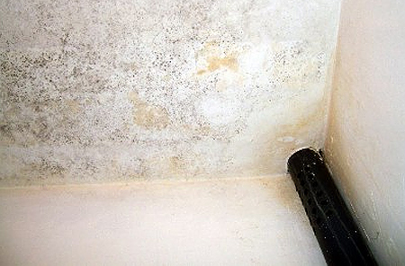 Этапы демонтажа ванной комнаты