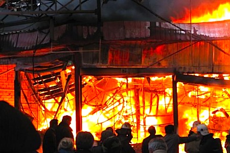 Названа главная причина пожаров на стройках Москвы