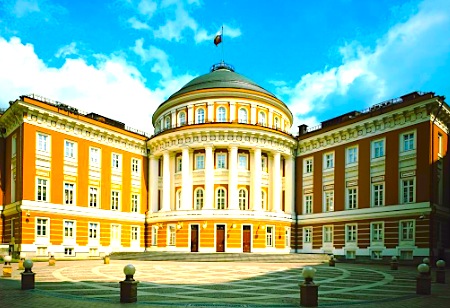 Сенатский дворец, Кремль