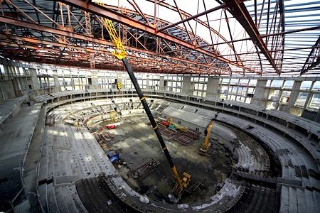 Свыше 800 объектов строят в Сочи к Олимпиаде