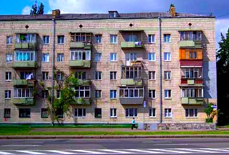 Типичная пятиэтажная хрущевка