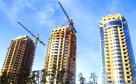 Почему России не выгодно резкое увеличение темпов строительства нового жилья