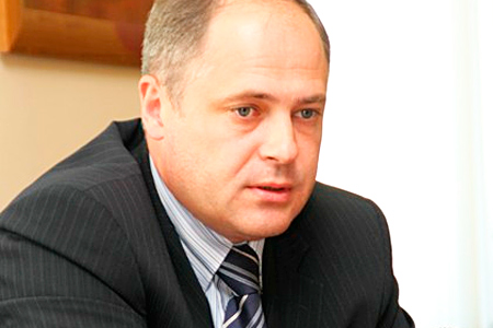        2013 