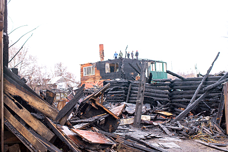В историческом центре Перми сгорели три жилых дома