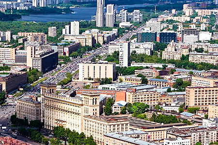 Стоимость типовых квартир в Москве падает быстрее, чем в других российских городах